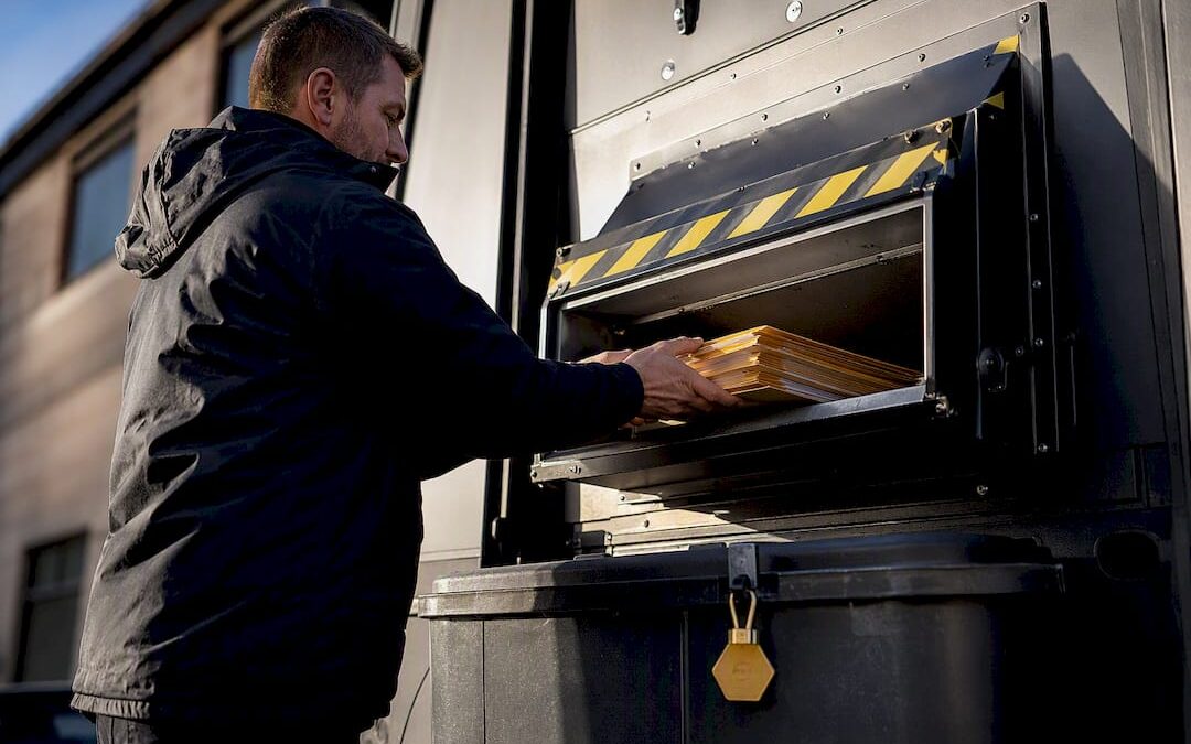 3 Secure Ways to Shred Documents in Cardiff and Get a Certificate